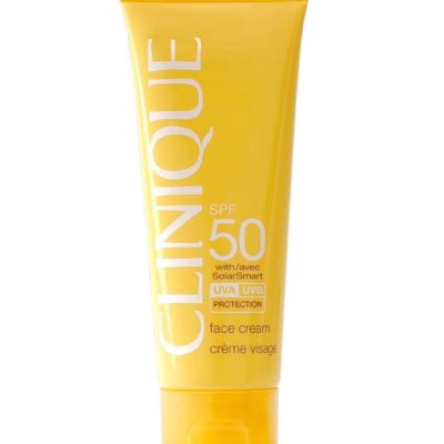 ضد آفتاب کلینیک SPF50 بی رنگ